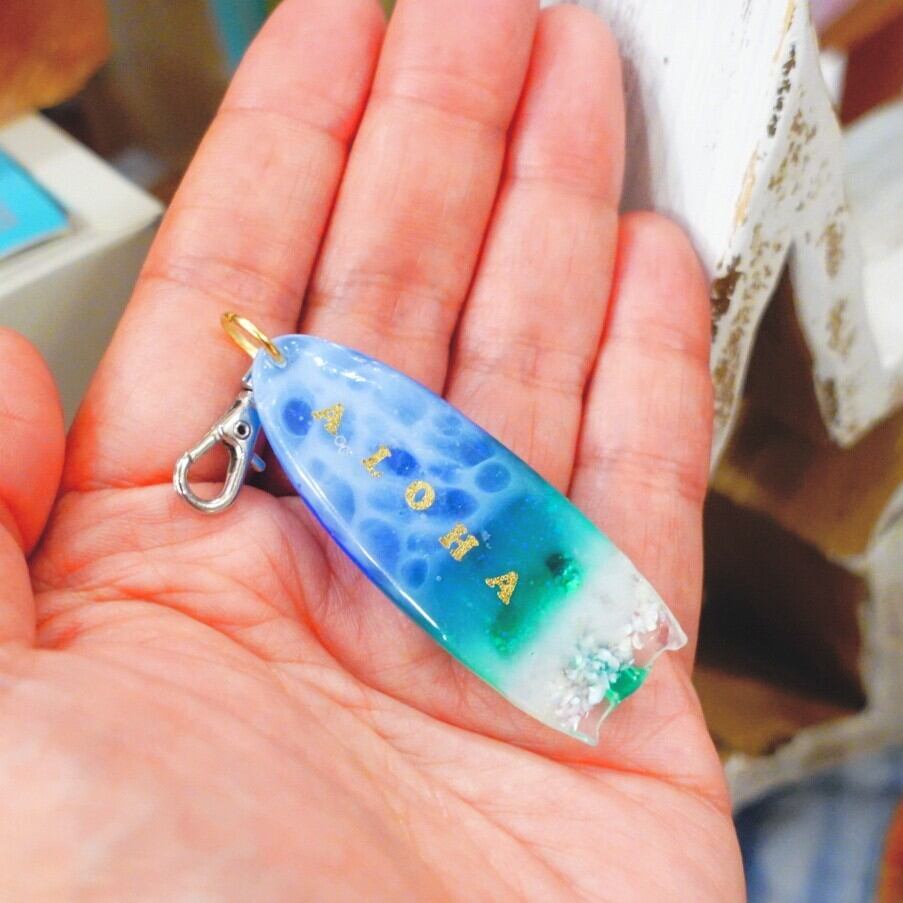 ハワイアン ビーチチャーム ハンドメイド Hawaii レジンアクセサリー New